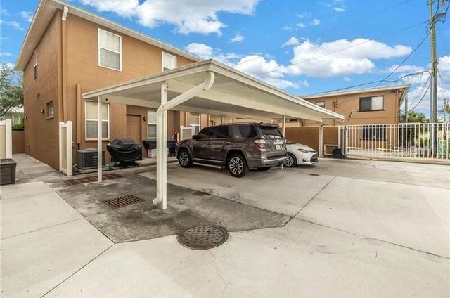 724 4TH AVENUE S 10, St Petersburg, FL 33701