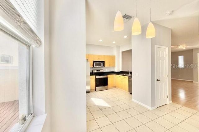 724 4TH AVENUE S 10, St Petersburg, FL 33701