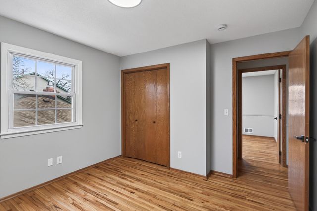 6815 Irving Avenue S, Richfield, MN 55423