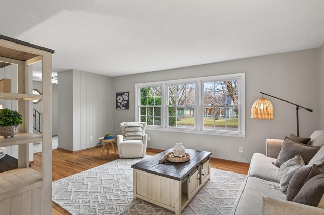 6815 Irving Avenue S, Richfield, MN 55423