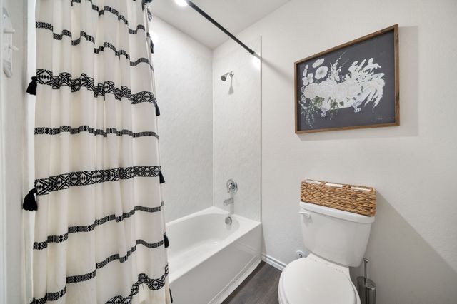 1210 Honeysuckle Drive, Josephine, TX 75189