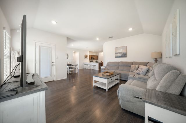 1210 Honeysuckle Drive, Josephine, TX 75189