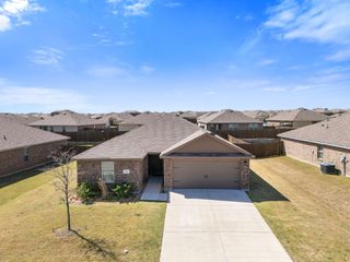 1210 Honeysuckle Drive, Josephine, TX 75189