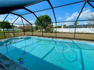 3812 SE 10th AVE, Cape Coral, FL 33904