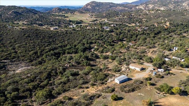 22815 17 Illahee Dr, Alpine, CA 91901