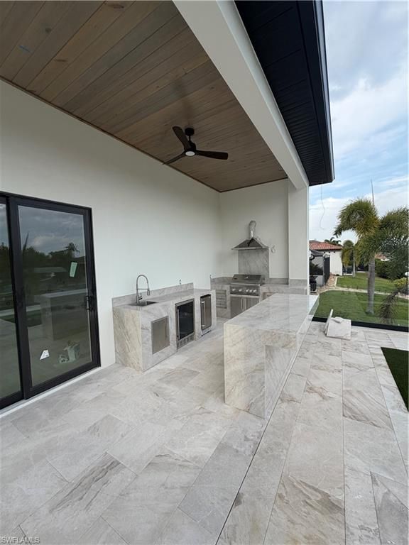 Image 17 of property listing at 156 SW 52nd TER, Cape Coral, FL 33914