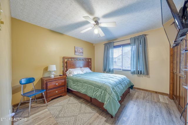 2327 Eau Clair Drive, Maryville, TN 37803