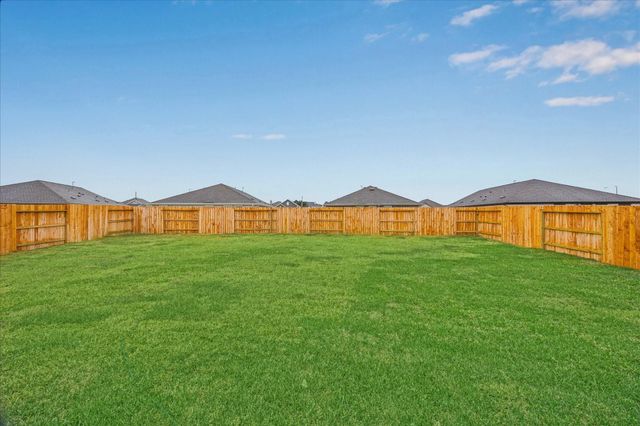 2312 Millard Creek Drive, League City, TX 77573