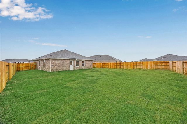 2312 Millard Creek Drive, League City, TX 77573
