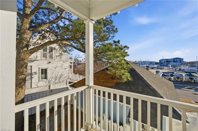 9519 24th Bay ST, Norfolk, VA 23518