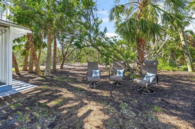 691 GULF BAY ROAD, Longboat Key, FL 34228