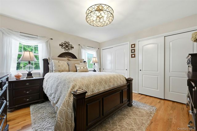 5 Shelter Drive, Sound Beach, NY 11789