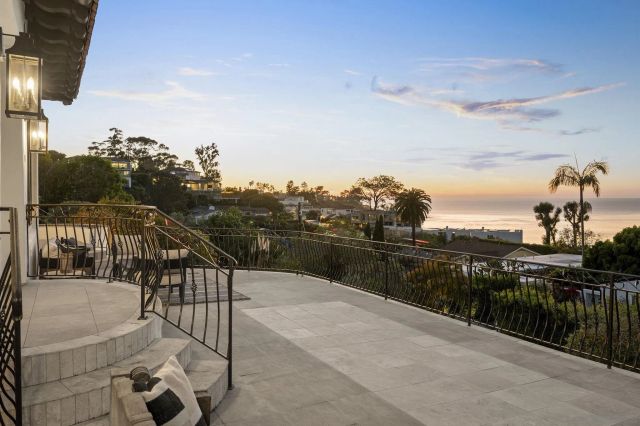 1745 Amalfi St, La Jolla, CA 92037