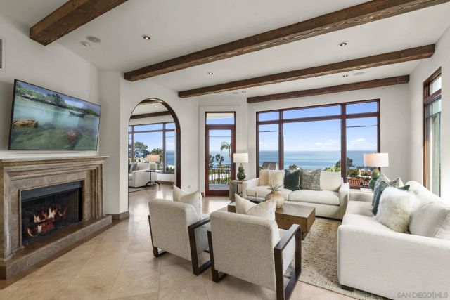 1745 Amalfi St, La Jolla, CA 92037
