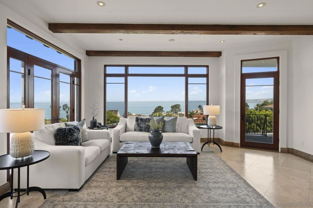 1745 Amalfi St, La Jolla, CA 92037