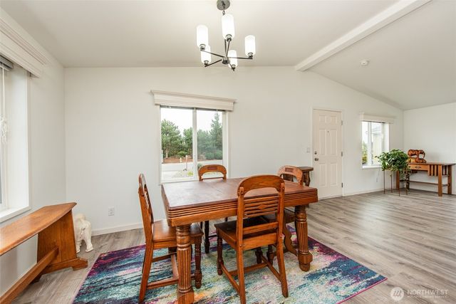 713 W Heritage Loop, Sequim, WA 98382