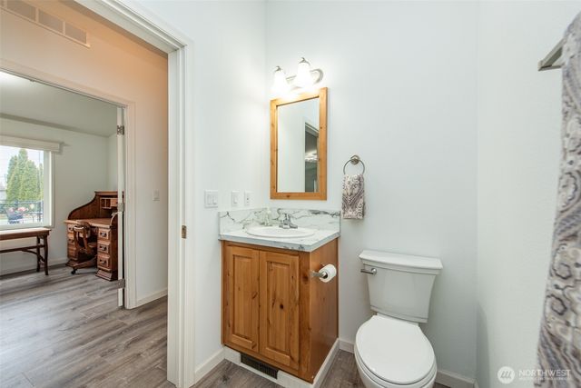 713 W Heritage Loop, Sequim, WA 98382