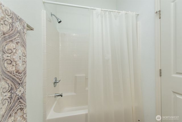 713 W Heritage Loop, Sequim, WA 98382