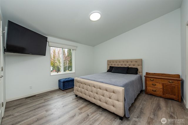 713 W Heritage Loop, Sequim, WA 98382