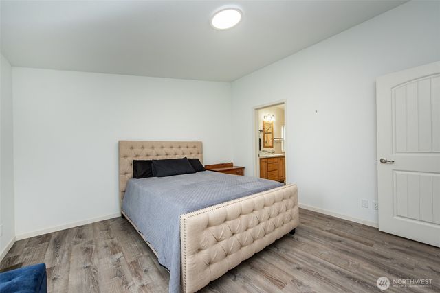 713 W Heritage Loop, Sequim, WA 98382