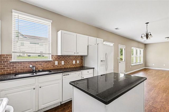 6010 Stonebrook Lane, Austell, GA 30106