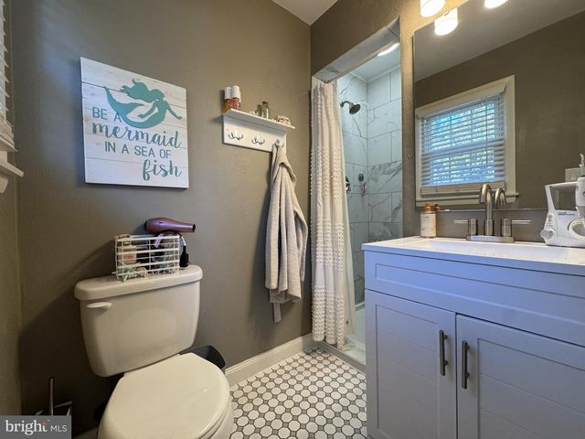 343 MCBATH ST, State College, PA 16801