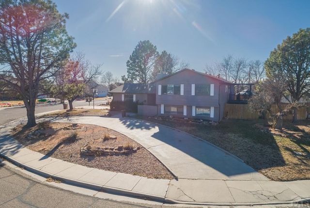 18 Chaparral Circle, La Junta, CO 81050