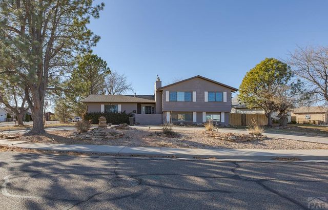 18 Chaparral Circle, La Junta, CO 81050