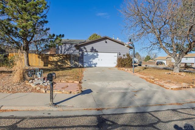 18 Chaparral Circle, La Junta, CO 81050