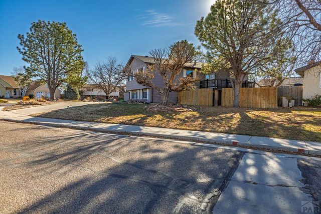 18 Chaparral Circle, La Junta, CO 81050