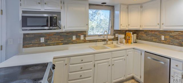 18 Chaparral Circle, La Junta, CO 81050