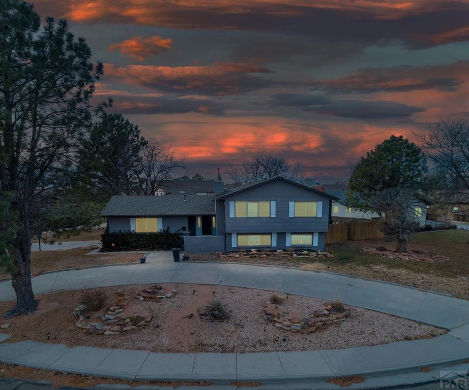 18 Chaparral Circle, La Junta, CO 81050