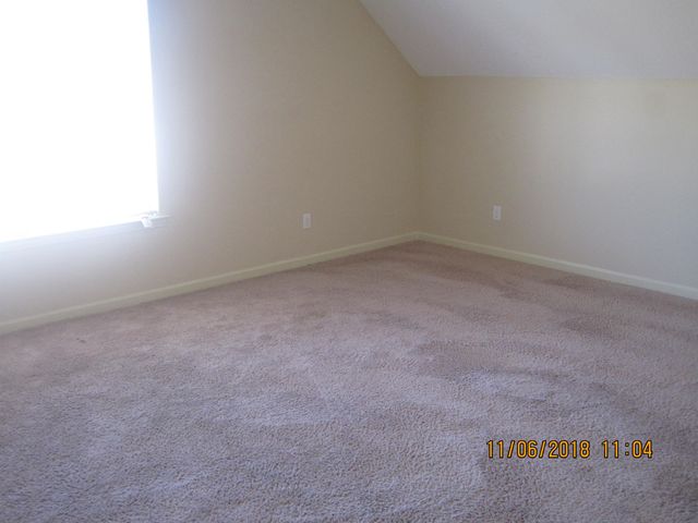 1165 E CORTONA CIR, Memphis, TN 38018