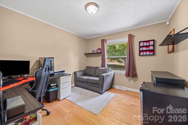 324 Bright Avenue, Bessemer City, NC 28016