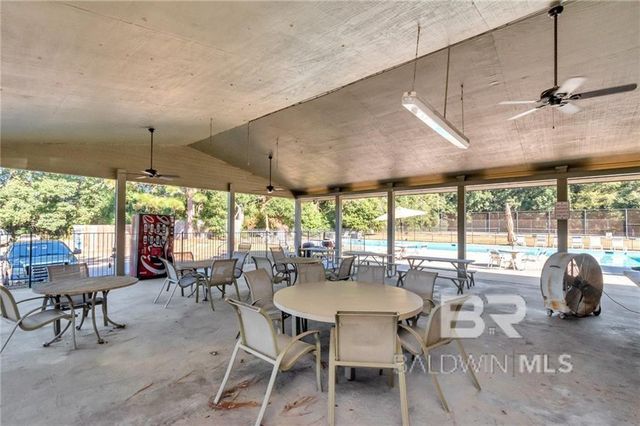 222 Riverbend Drive 222, Mobile, AL 36605