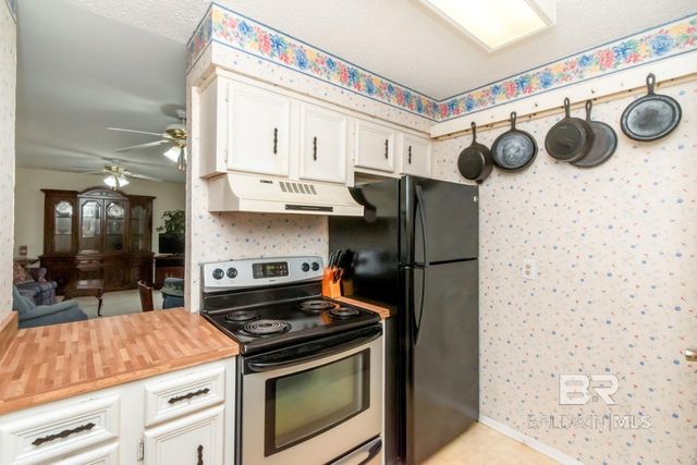 222 Riverbend Drive 222, Mobile, AL 36605