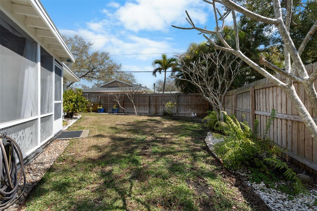 Image 37 of property listing at 1841 MAGNOLIA DRIVE, Clearwater, FL 33764