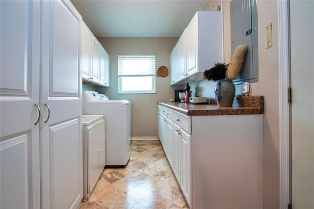 1308 BLUEWATER DRIVE, Sun City Center, FL 33573