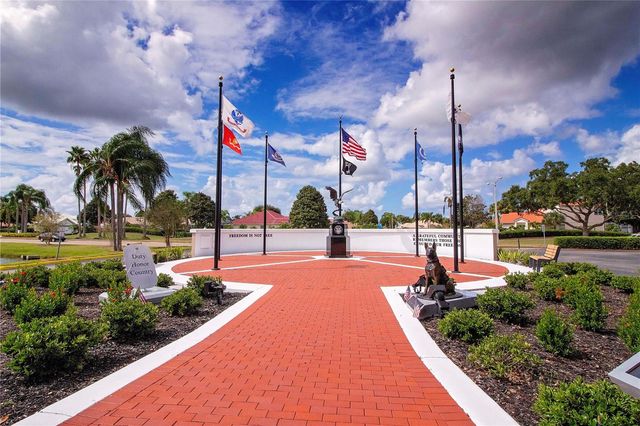 1308 BLUEWATER DRIVE, Sun City Center, FL 33573