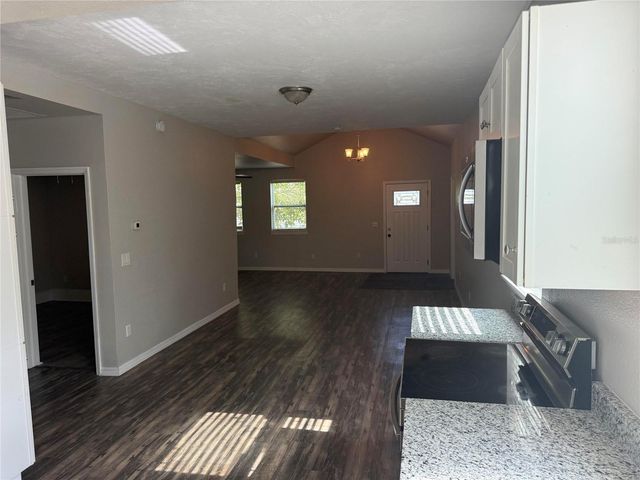 215 N BUENA VISTA DRIVE, Lake Alfred, FL 33850