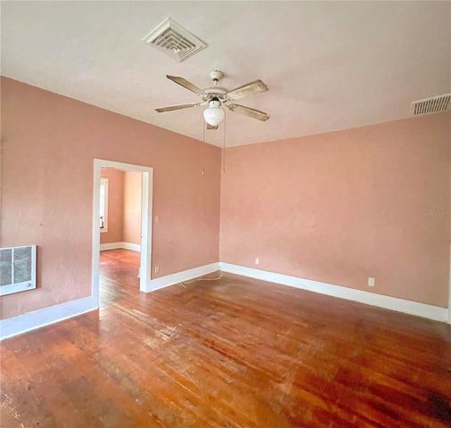 215 N BUENA VISTA DRIVE, Lake Alfred, FL 33850