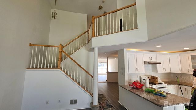 1503 Pheasant Run, South Brunswick, NJ 08852