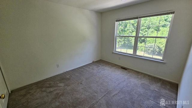 1503 Pheasant Run, South Brunswick, NJ 08852