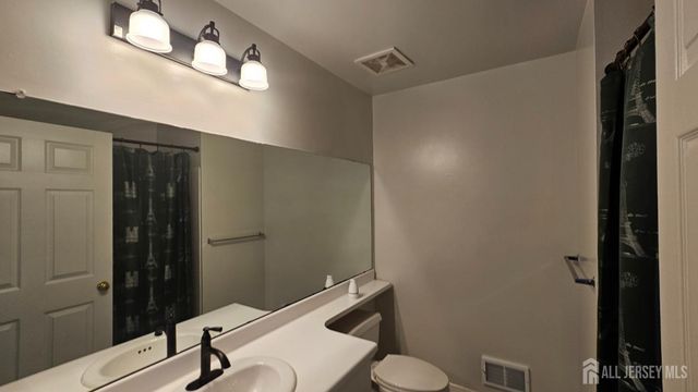 1503 Pheasant Run, South Brunswick, NJ 08852