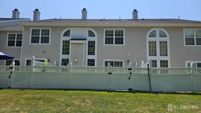 1503 Pheasant Run, South Brunswick, NJ 08852