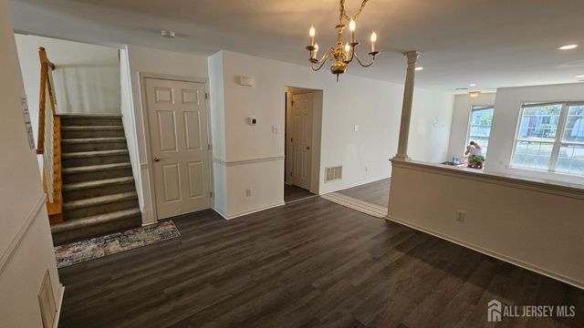 1503 Pheasant Run, South Brunswick, NJ 08852
