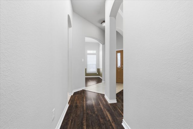 629 Lake City Drive, Lewisville, TX 75056