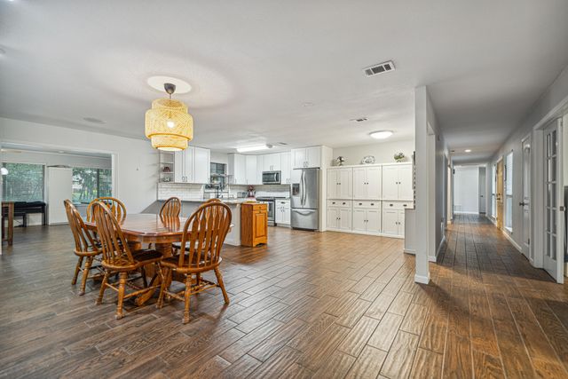 213 Olde Post Road, Niceville, FL 32578