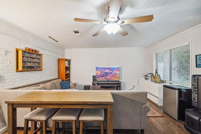 213 Olde Post Road, Niceville, FL 32578