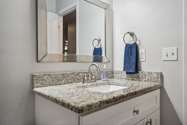 213 Olde Post Road, Niceville, FL 32578